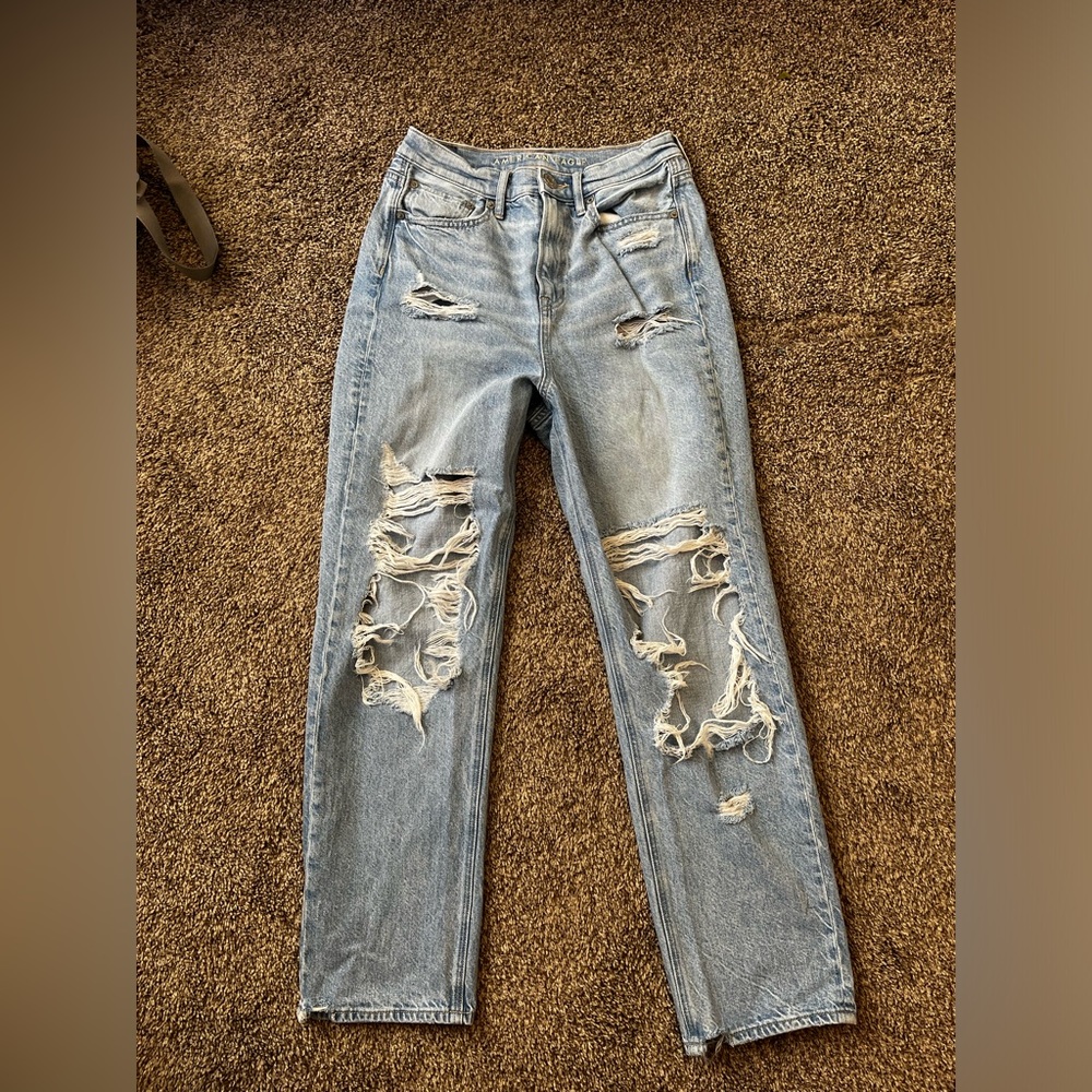 American Eagle Highest Rise 90s Boyfriend Jeans
